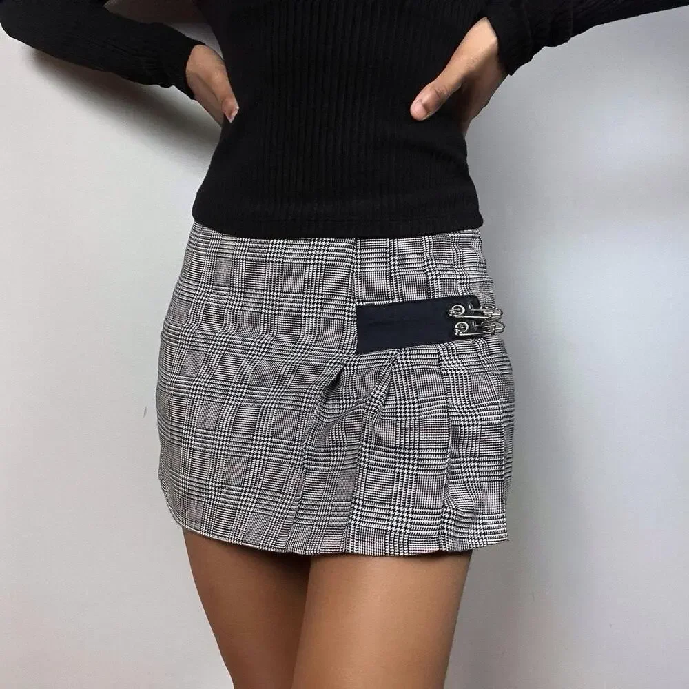 Y2K Serious Los Angeles Plaid Houndstooth Mini Skirt Small Vintage LA Clothing